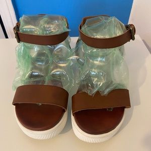 MIA
Ellen Ankle-Strap Faux Leather Sandals Size 71/2